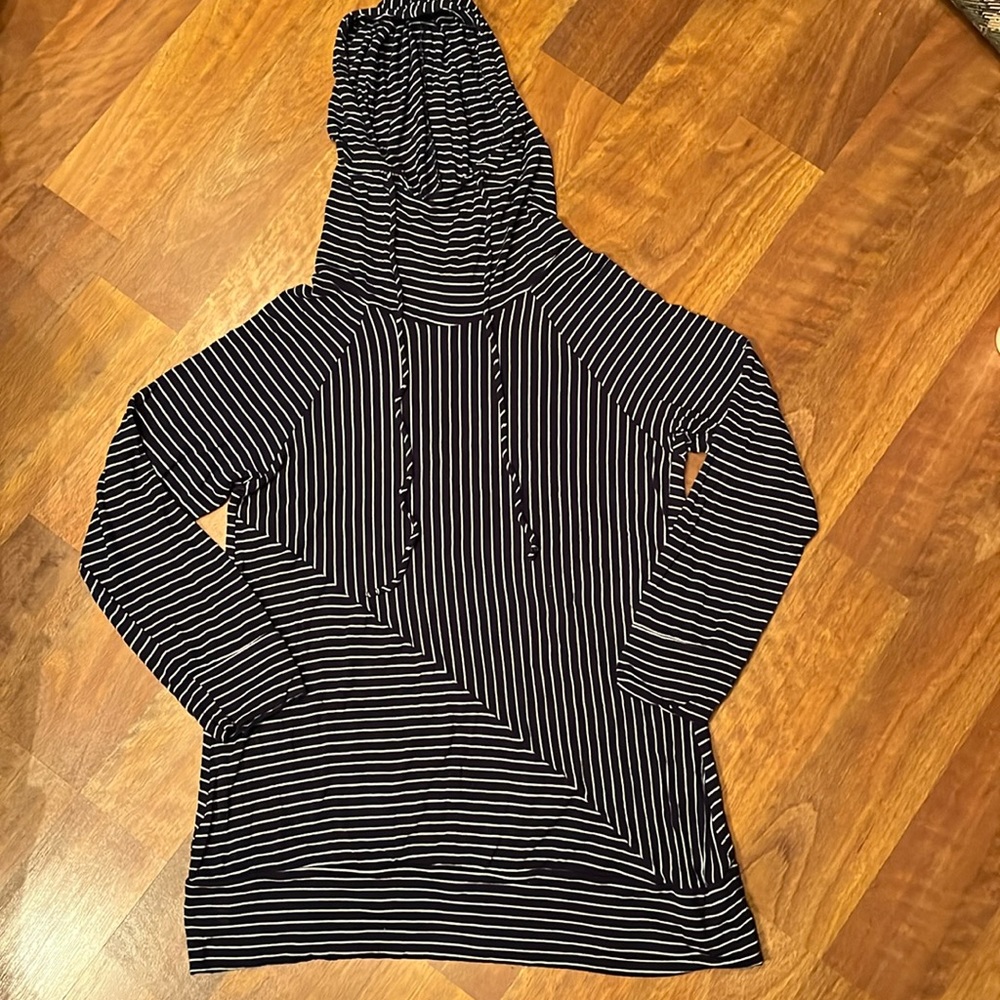 Like new Chris & Carol navy/ white striped hooded top